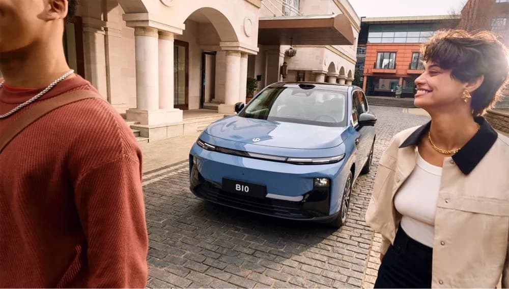 Leapmotor B10 official front-left production exterior
